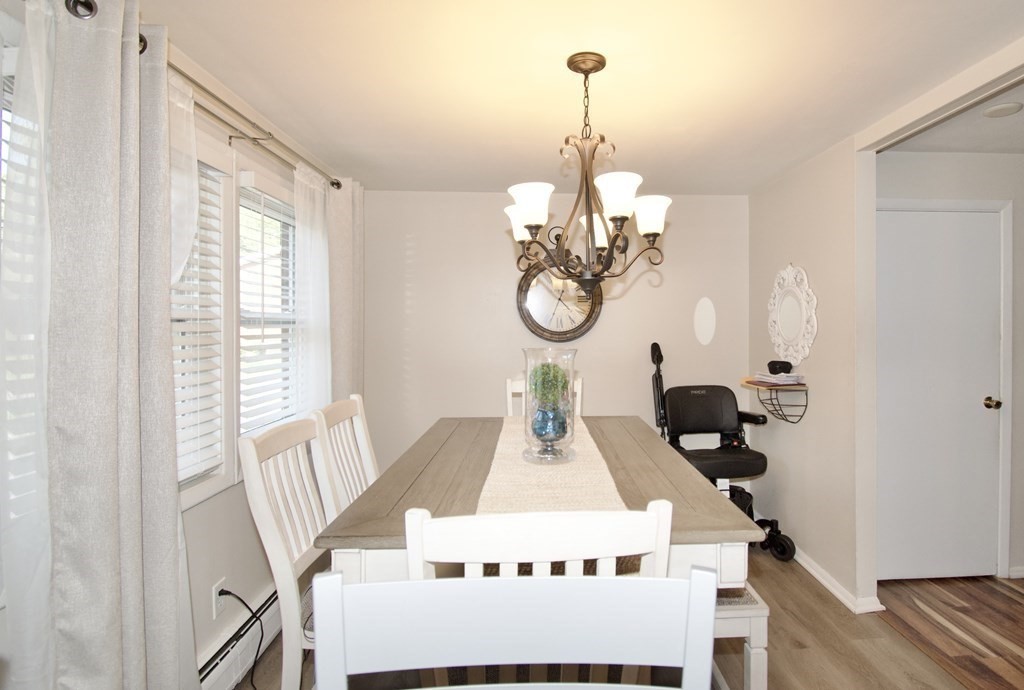 54 Manor Court, Unit 54 Springfield, MA 01118 - Photo 4 of 12 Gallery Image 4