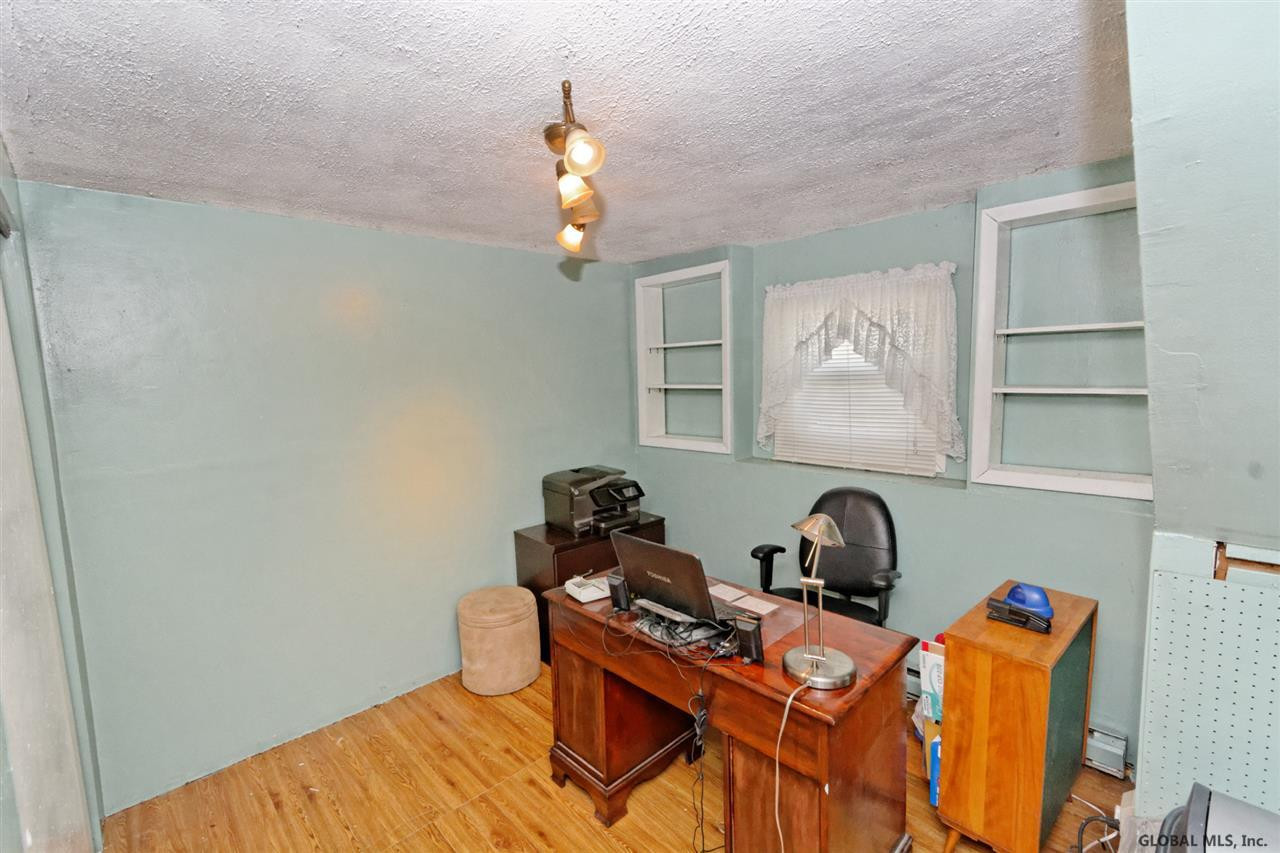 6 Phillips Road Rensselaer, NY 12144 - Photo 21 of 25 Photo 21