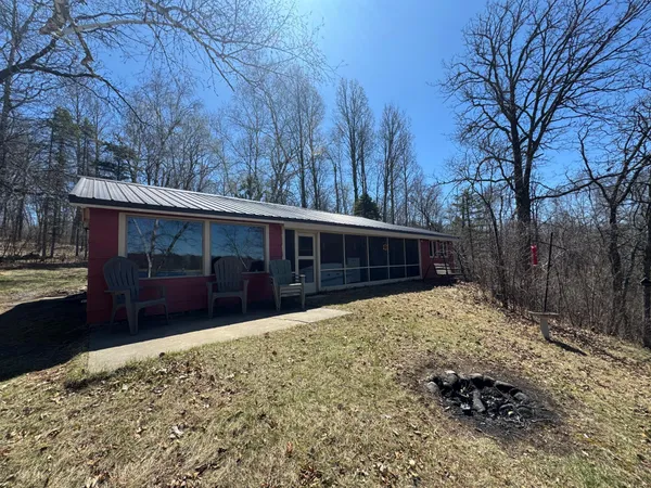 $249,900 | 21477 Fairview Trail, Nevis, MN 56467