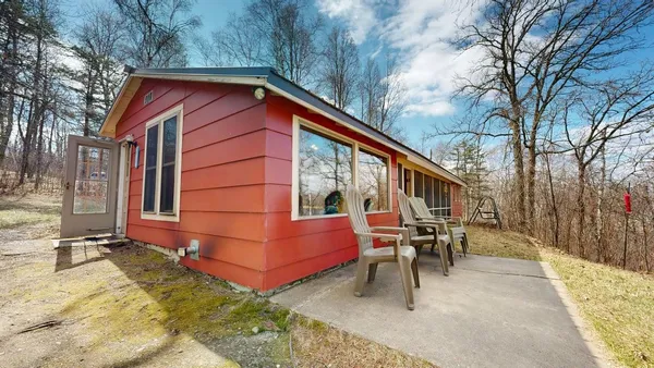 $249,900 | 21477 Fairview Trail, Nevis, MN 56467
