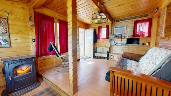 $249,900 | 21477 Fairview Trail, Nevis, MN 56467