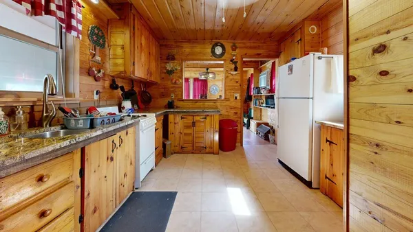 $249,900 | 21477 Fairview Trail, Nevis, MN 56467