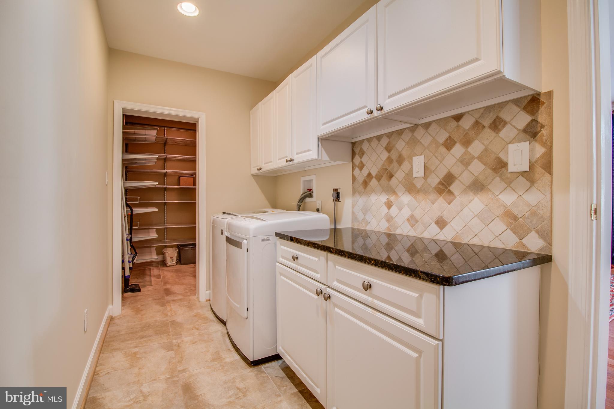 1134 Bandy Run Road Herndon, VA 20170 - Photo 14 of 38 Gallery Image 14