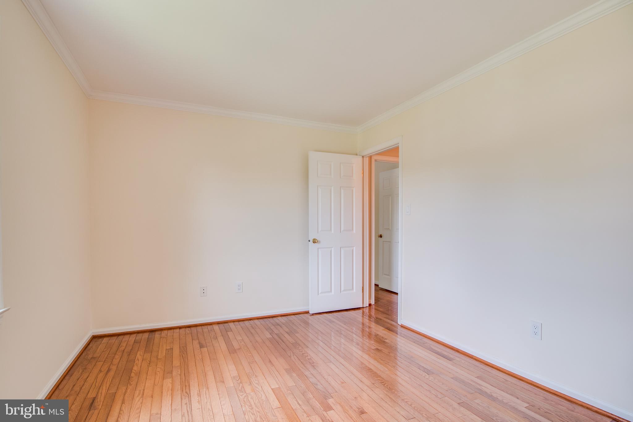 1134 Bandy Run Road Herndon, VA 20170 - Photo 21 of 38 Gallery Image 21