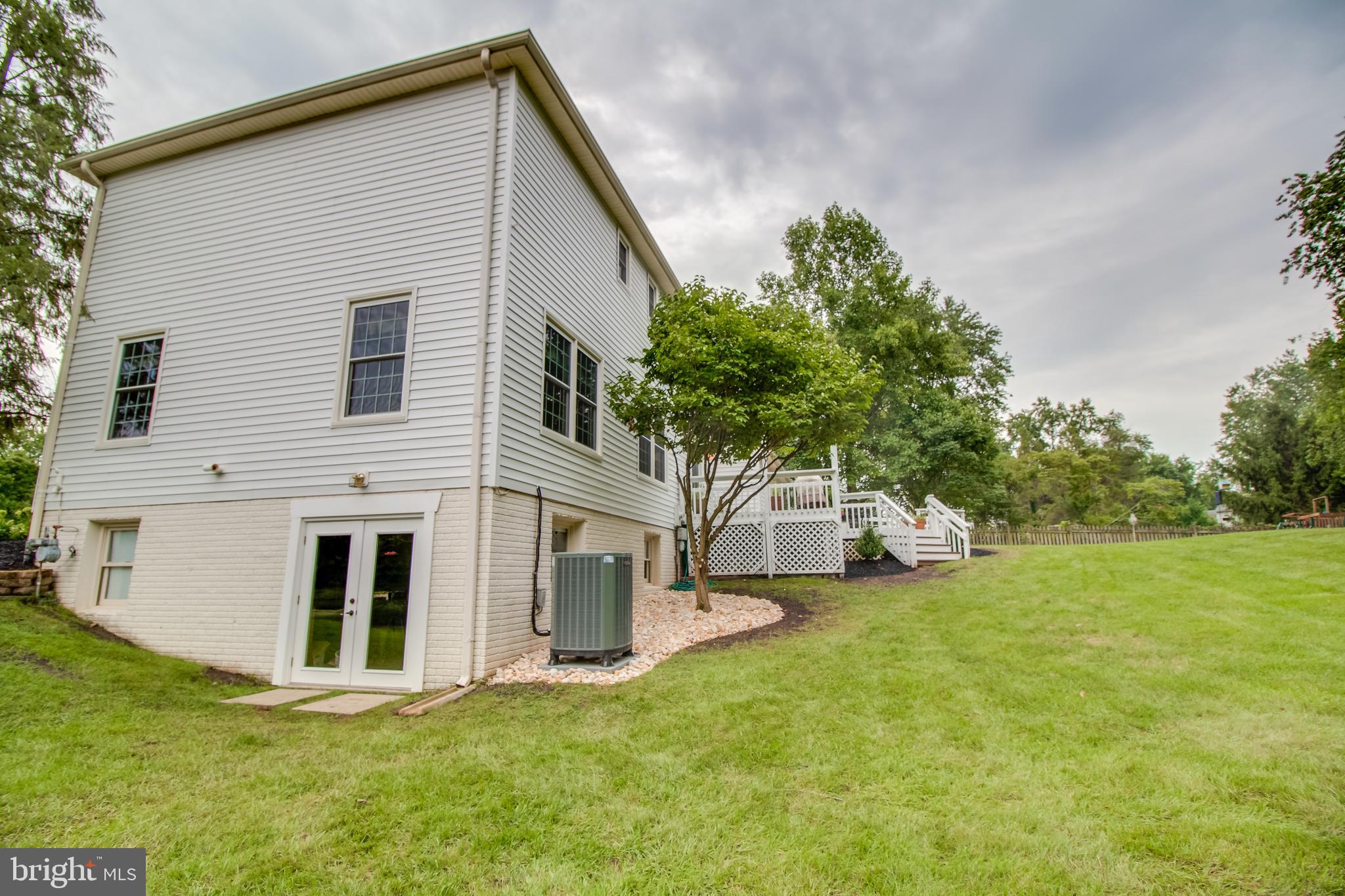 1134 Bandy Run Road Herndon, VA 20170 - Photo 35 of 38 Gallery Image 35