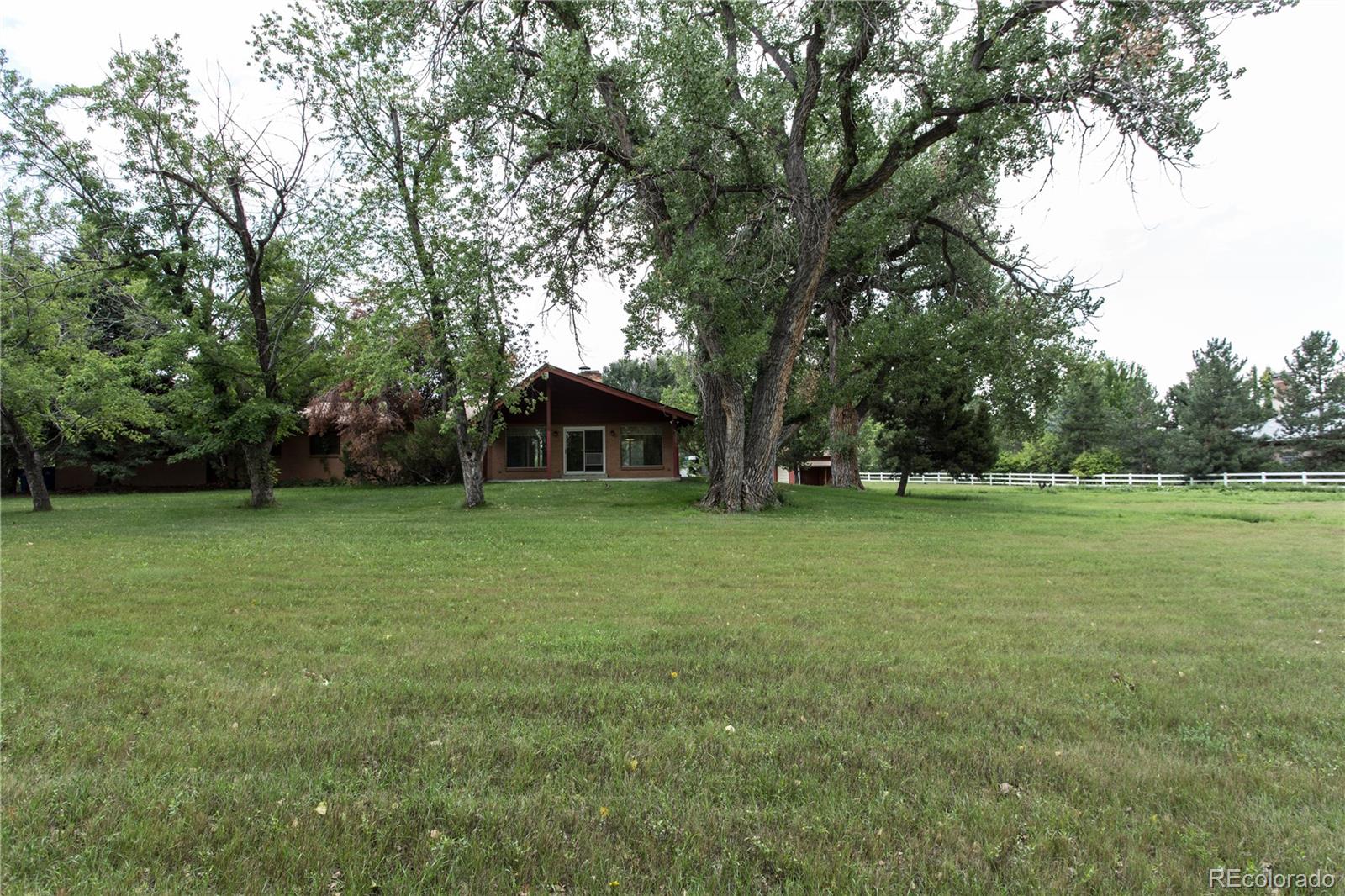 745 Front Range Road Littleton, CO 80120 - Photo 17 of 33 Gallery Image 17