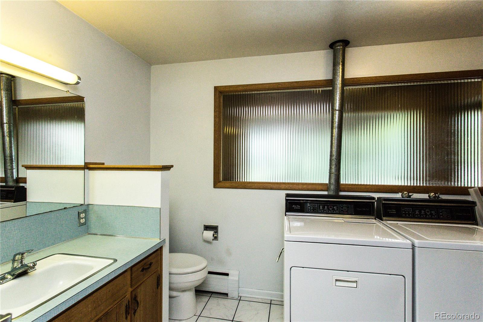 745 Front Range Road Littleton, CO 80120 - Photo 31 of 33 Gallery Image 31