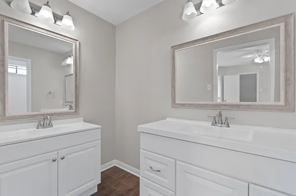 $1,700 | 13357 Water Oak Lane, Unit A, Austin, TX 78729