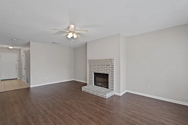 $1,700 | 13357 Water Oak Lane, Unit A, Austin, TX 78729