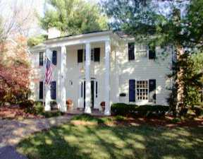 715 Braeview Road Louisville, KY 40206 - Photo 1 of 1 Primary Photo