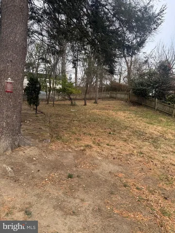 $2,990 | 491 North Latham Street, Alexandria, VA 22304