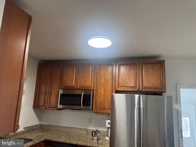 $2,990 | 491 North Latham Street, Alexandria, VA 22304