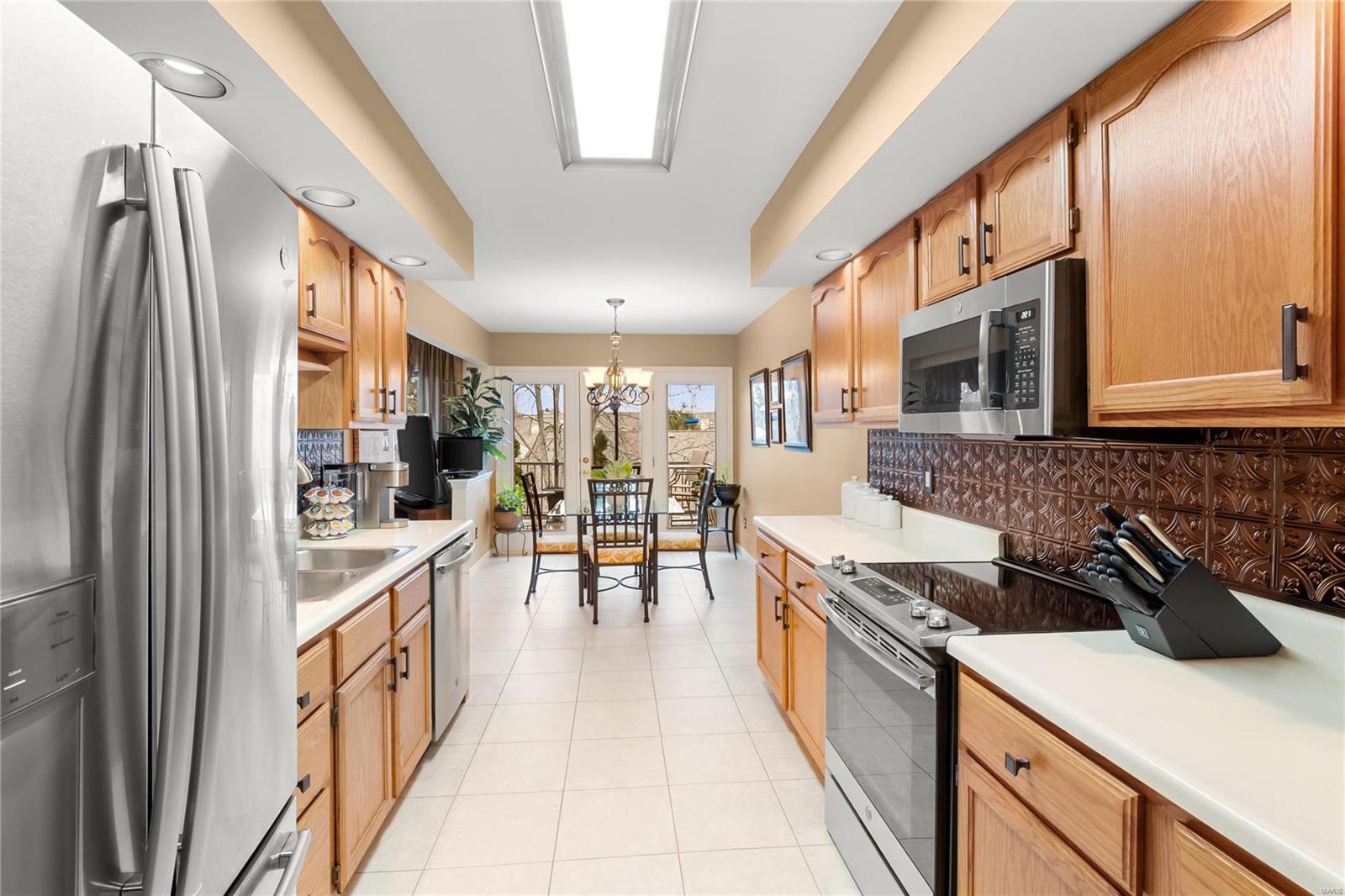 15421 Braefield Drive Chesterfield, MO 63017 - Photo 16 of 43