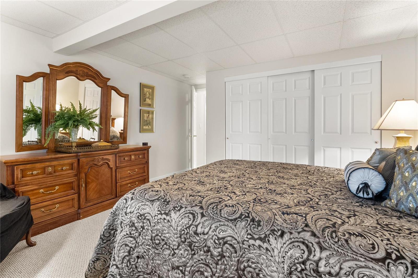 15421 Braefield Drive Chesterfield, MO 63017 - Photo 31 of 43