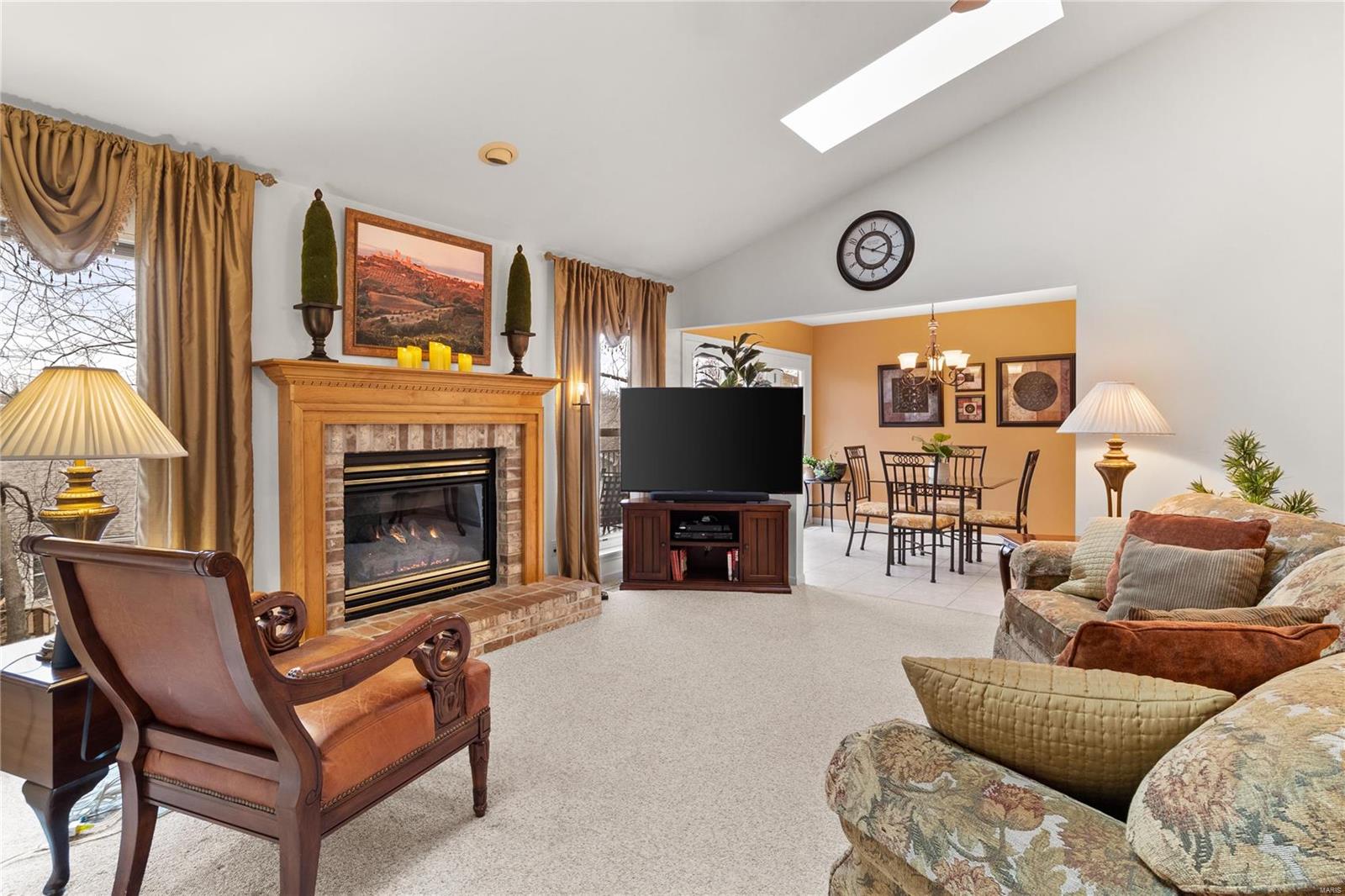 15421 Braefield Drive Chesterfield, MO 63017 - Photo 10 of 43