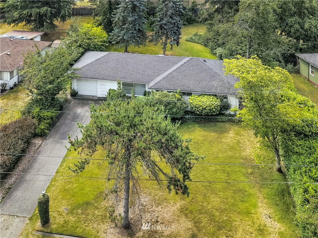 5516 Fairlawn Road Southwest Lakewood, WA 98499 - Photo 2 of 12 Gallery Image 2