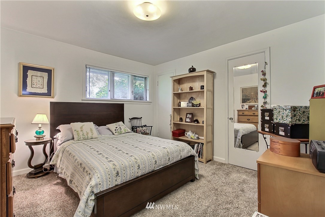 5516 Fairlawn Road Southwest Lakewood, WA 98499 - Photo 9 of 12 Gallery Image 9