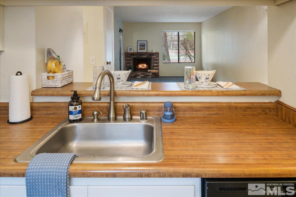4708 Rio Poco Road Reno, NV 89502 - Photo 6 of 31 Photo 6