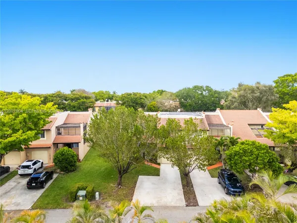 $4,500 | 10137 Costa Del Sol Boulevard, Unit A57, Doral, FL 33178