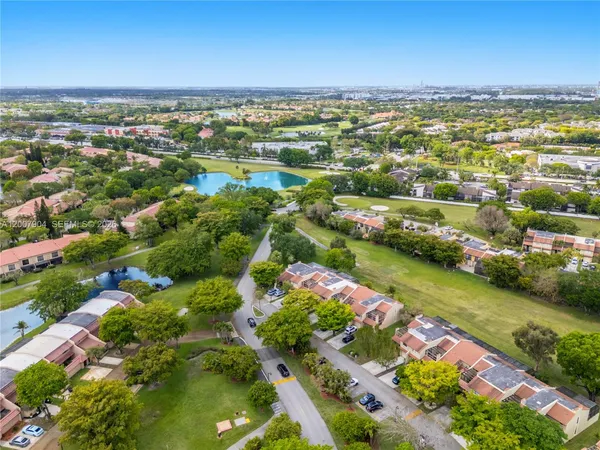 $4,500 | 10137 Costa Del Sol Boulevard, Unit A57, Doral, FL 33178