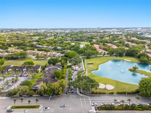 $4,500 | 10137 Costa Del Sol Boulevard, Unit A57, Doral, FL 33178