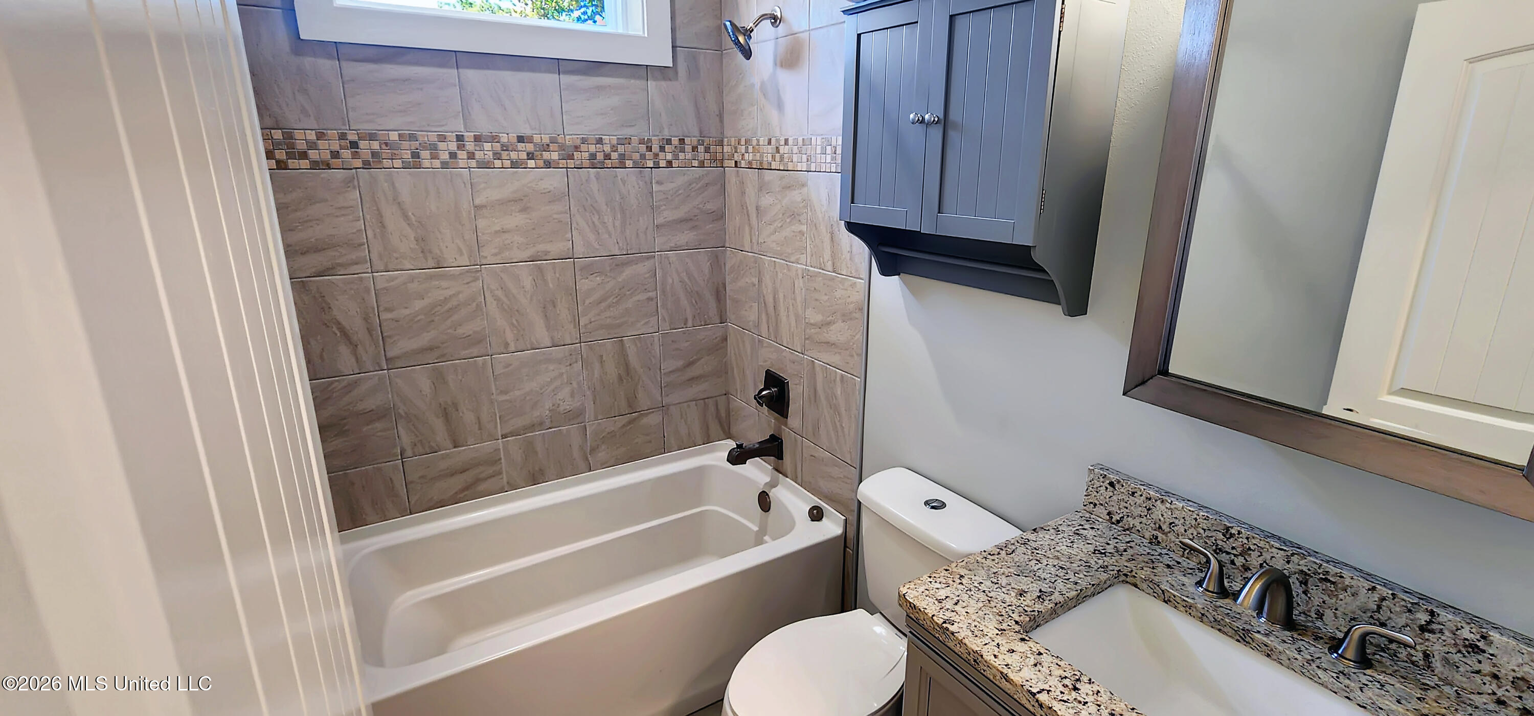 100 Pitcher Point Long Beach, MS 39560 - Photo 16 of 18 Guest Hall Bathroom