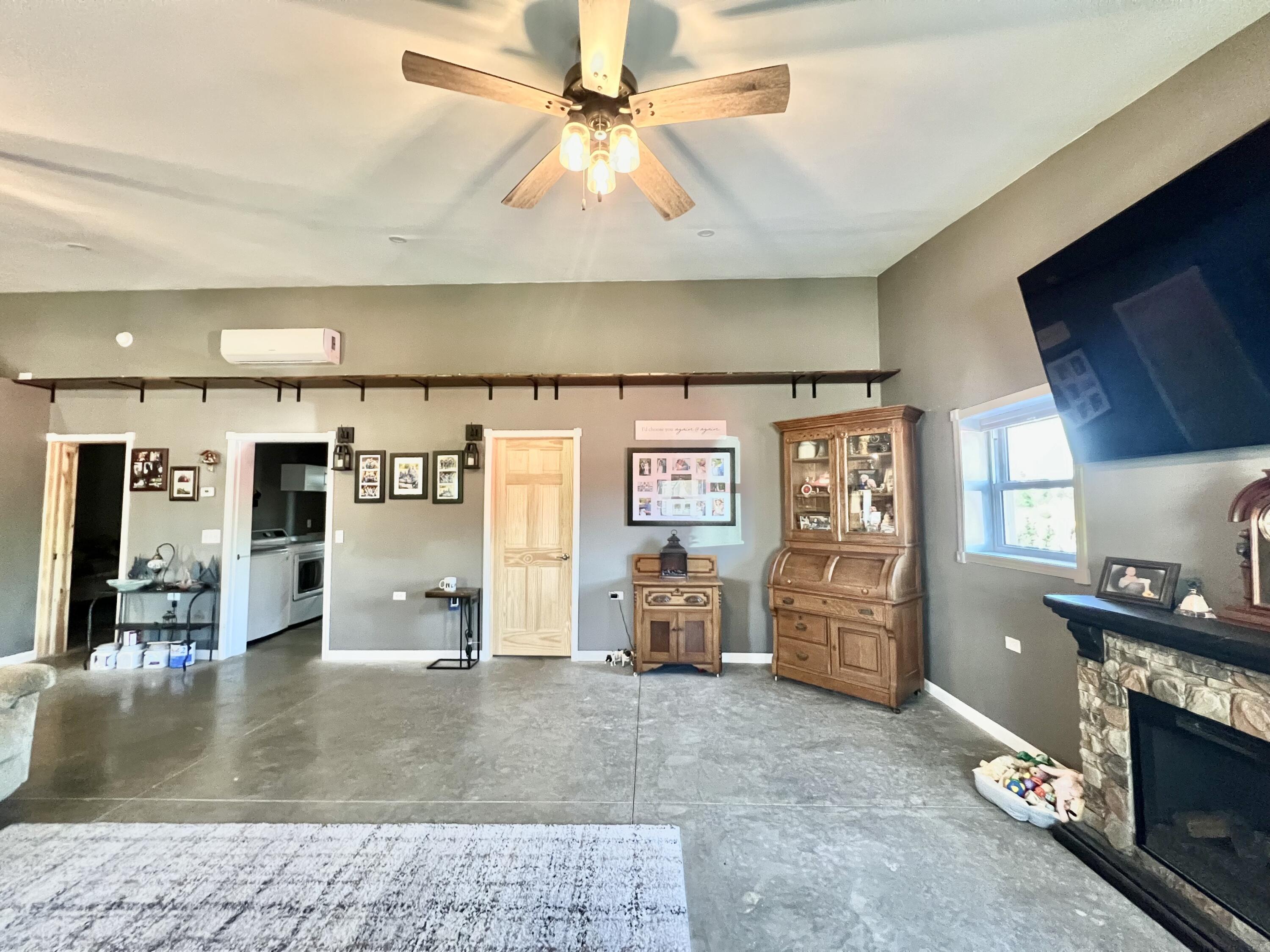 5781 South Waldron Road Pittsford, MI 49271 - Photo 46 of 86 FullSizeRender (4)