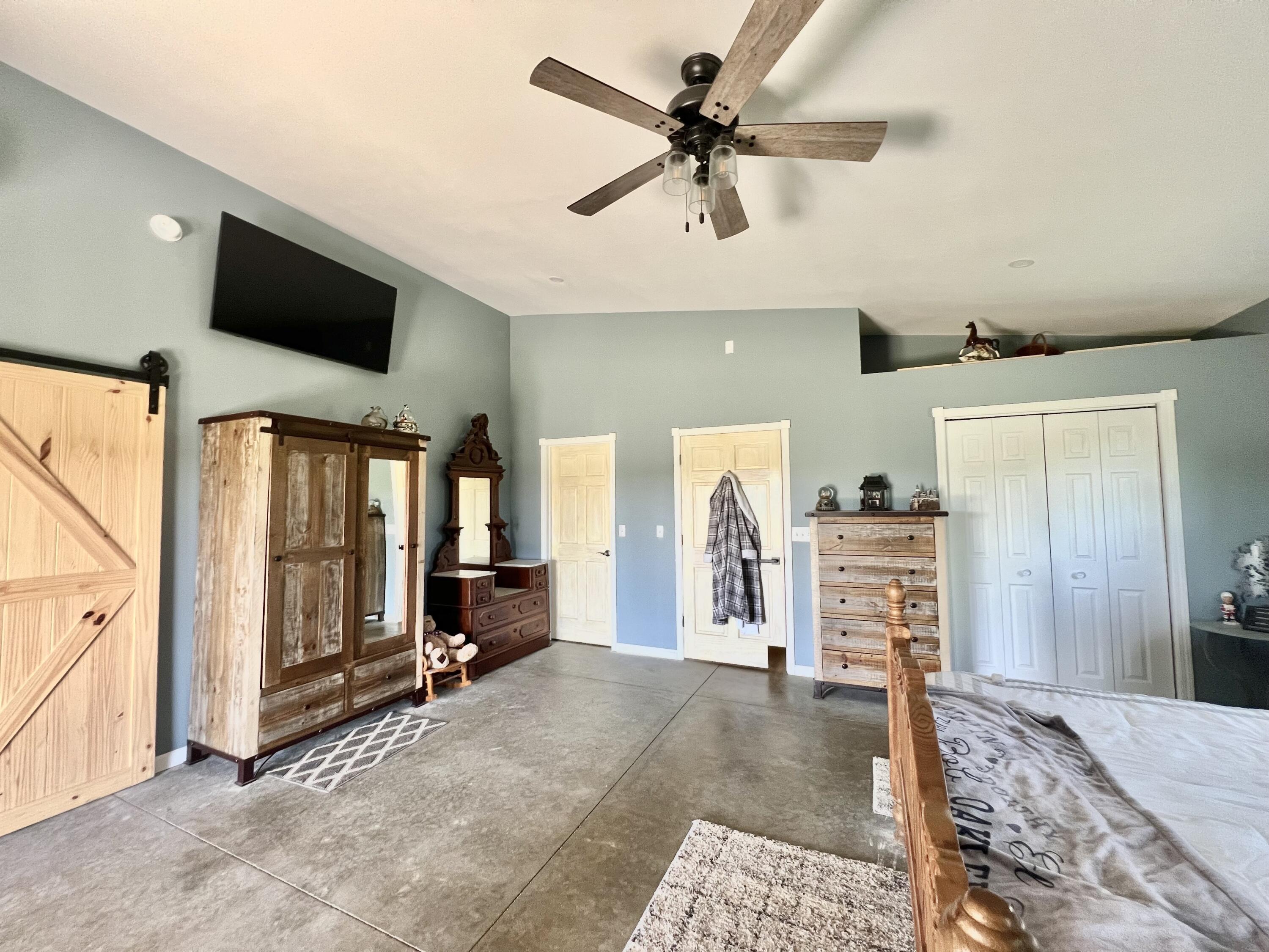 5781 South Waldron Road Pittsford, MI 49271 - Photo 60 of 86 FullSizeRender (35)