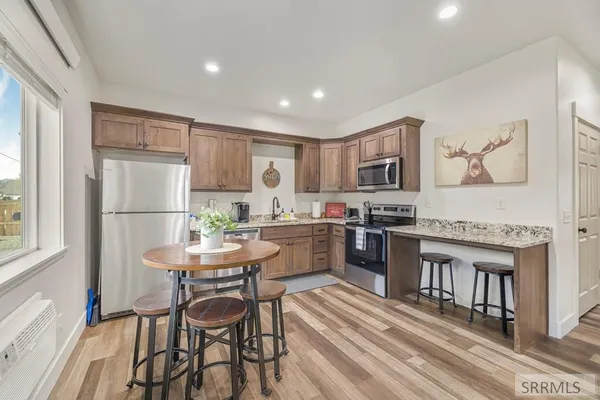 $950,000 | 315 Riverfront Drive, Salmon, ID 83467