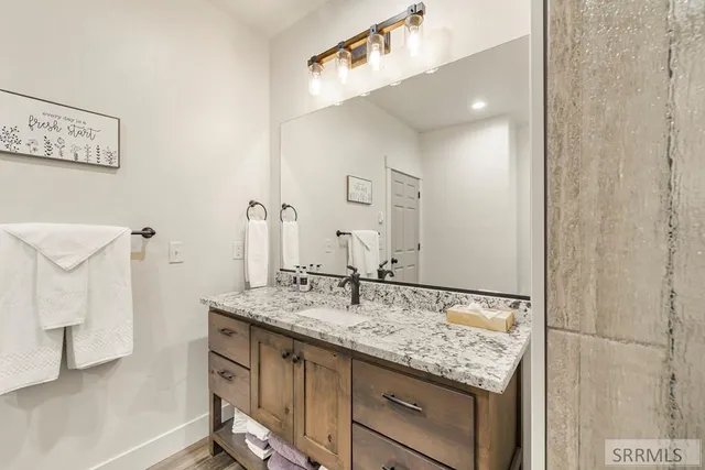 $1,200,000 | 315 Riverfront Drive, Salmon, ID 83467