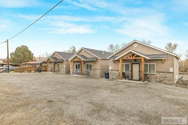 $950,000 | 315 Riverfront Drive, Salmon, ID 83467