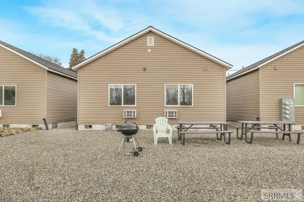 $950,000 | 315 Riverfront Drive, Salmon, ID 83467