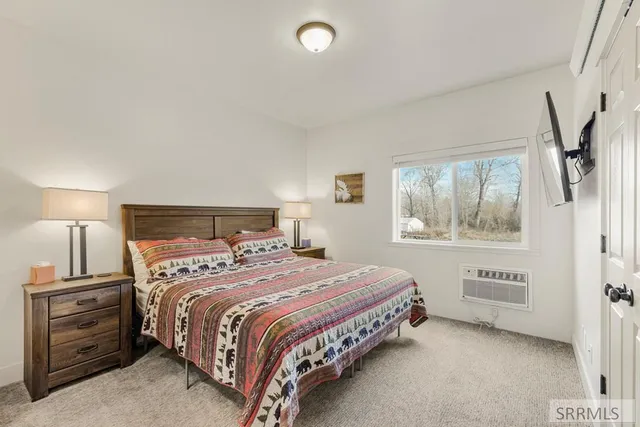 $1,200,000 | 315 Riverfront Drive, Salmon, ID 83467