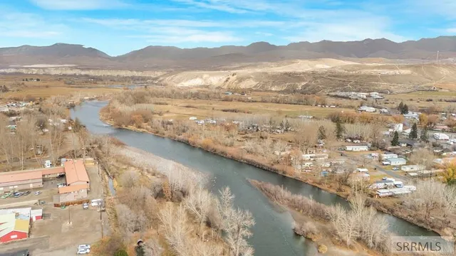 $1,200,000 | 315 Riverfront Drive, Salmon, ID 83467