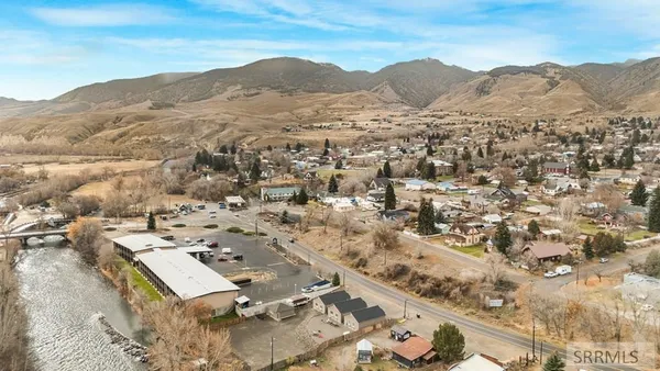 $950,000 | 315 Riverfront Drive, Salmon, ID 83467