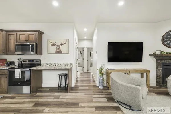 $950,000 | 315 Riverfront Drive, Salmon, ID 83467