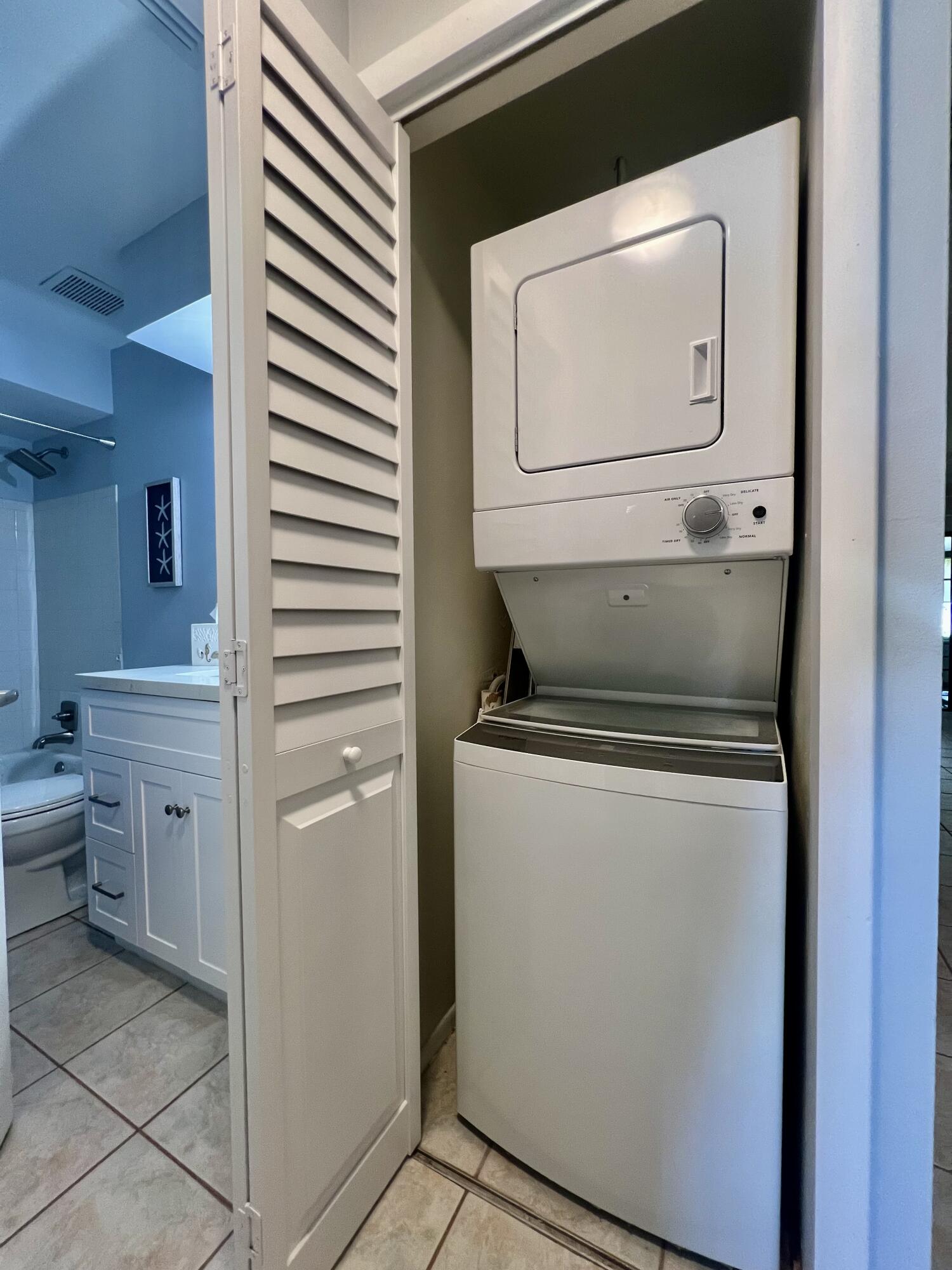 6024 Indrio Road, Unit 6 Fort Pierce, FL 34951 - Photo 12 of 32 IMG_0648