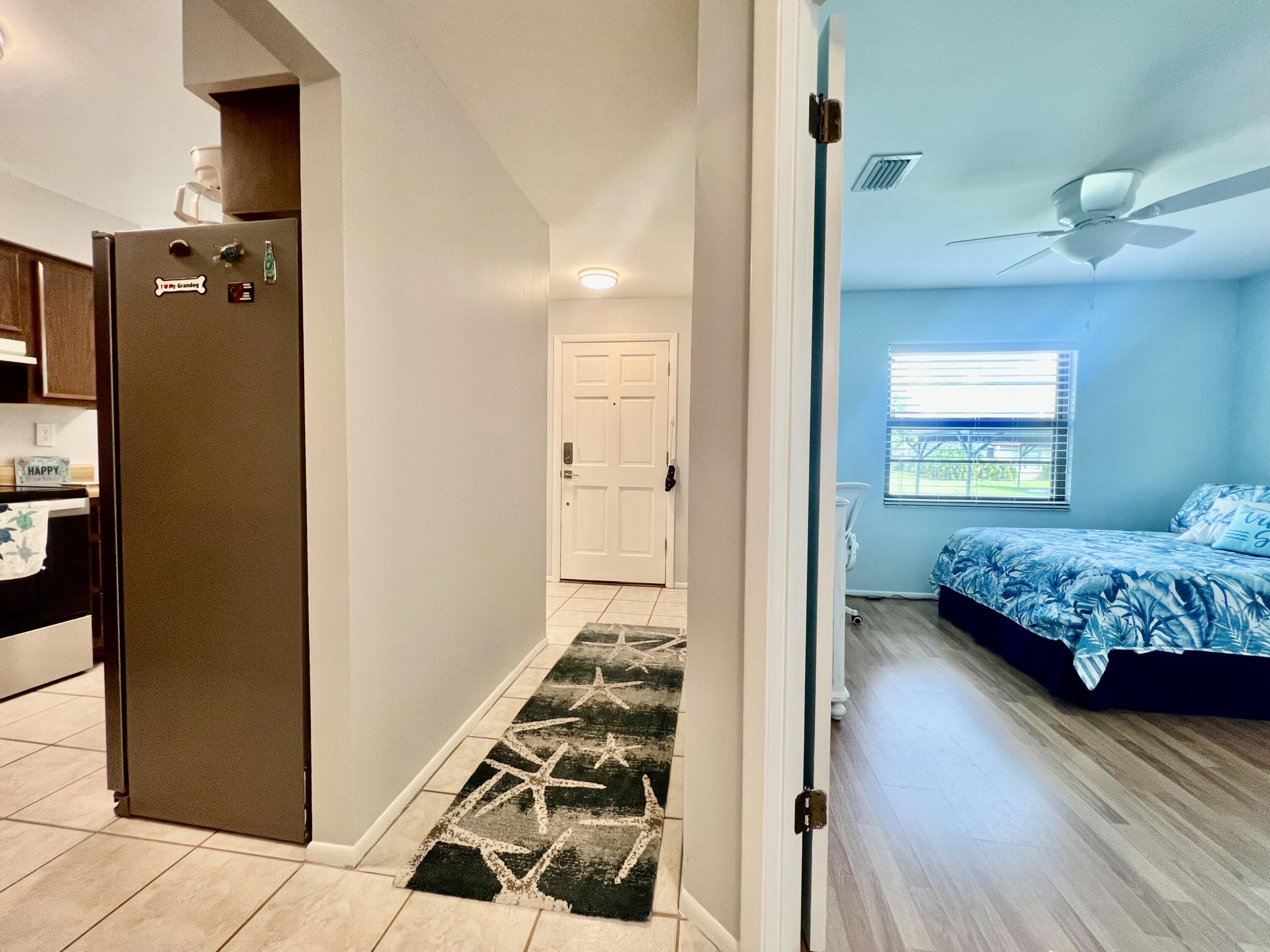 6024 Indrio Road, Unit 6 Fort Pierce, FL 34951 - Photo 14 of 32 IMG_0667