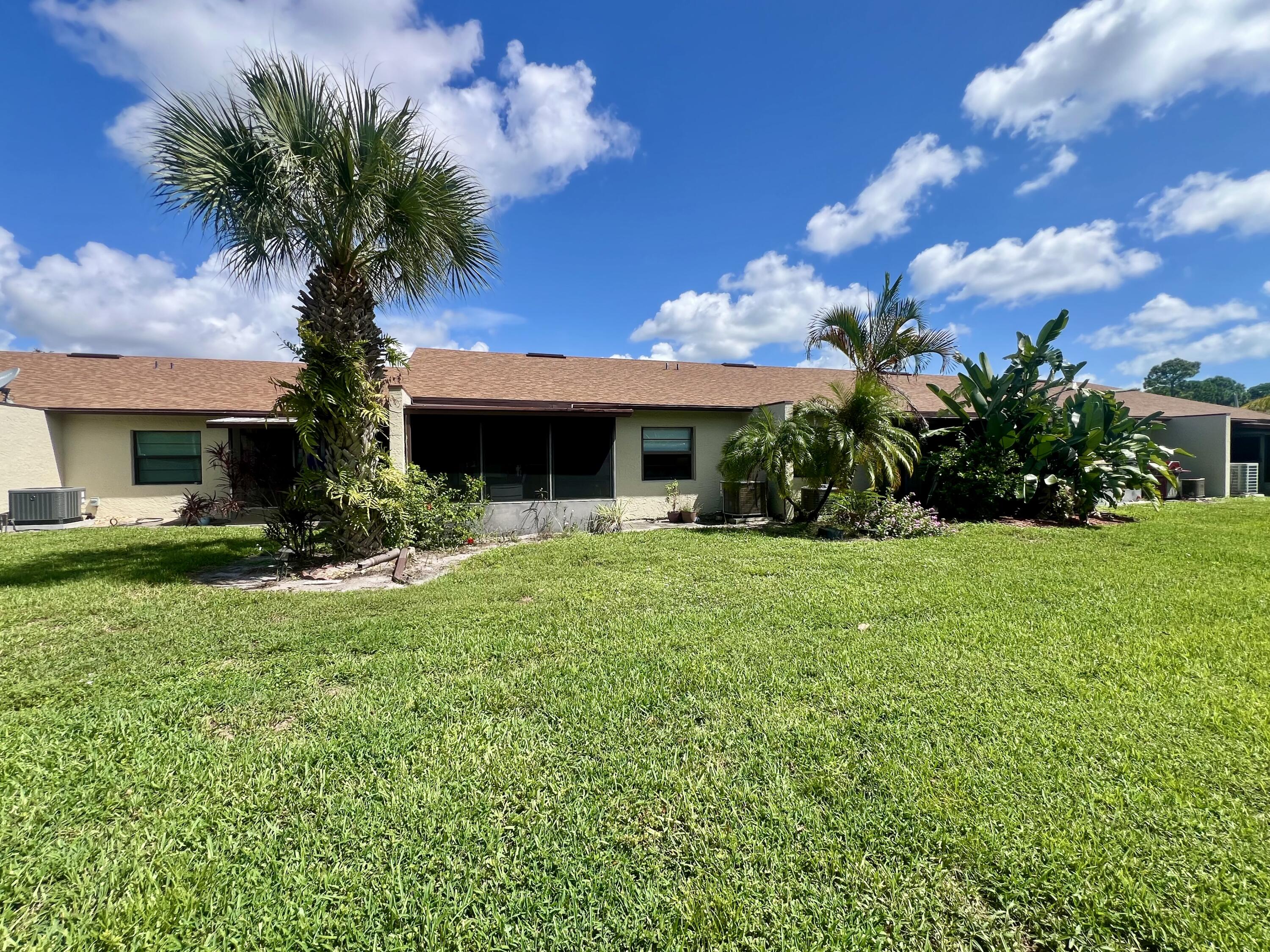 6024 Indrio Road, Unit 6 Fort Pierce, FL 34951 - Photo 27 of 32 IMG_0653