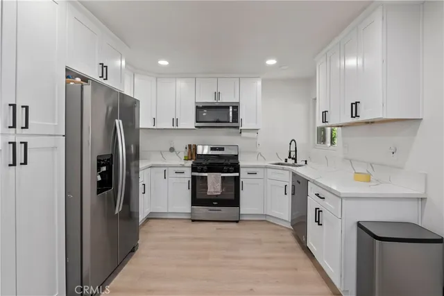 $729,000 | 1352 West Granada Court, Ontario, CA 91762