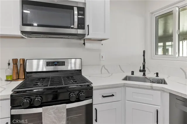 $729,000 | 1352 West Granada Court, Ontario, CA 91762