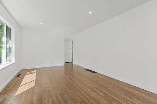 $225,000 | 11406 East 49th Street South, Kansas City, MO 64133