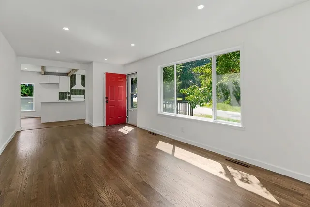 $225,000 | 11406 East 49th Street South, Kansas City, MO 64133