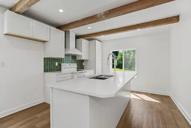 $225,000 | 11406 East 49th Street South, Kansas City, MO 64133