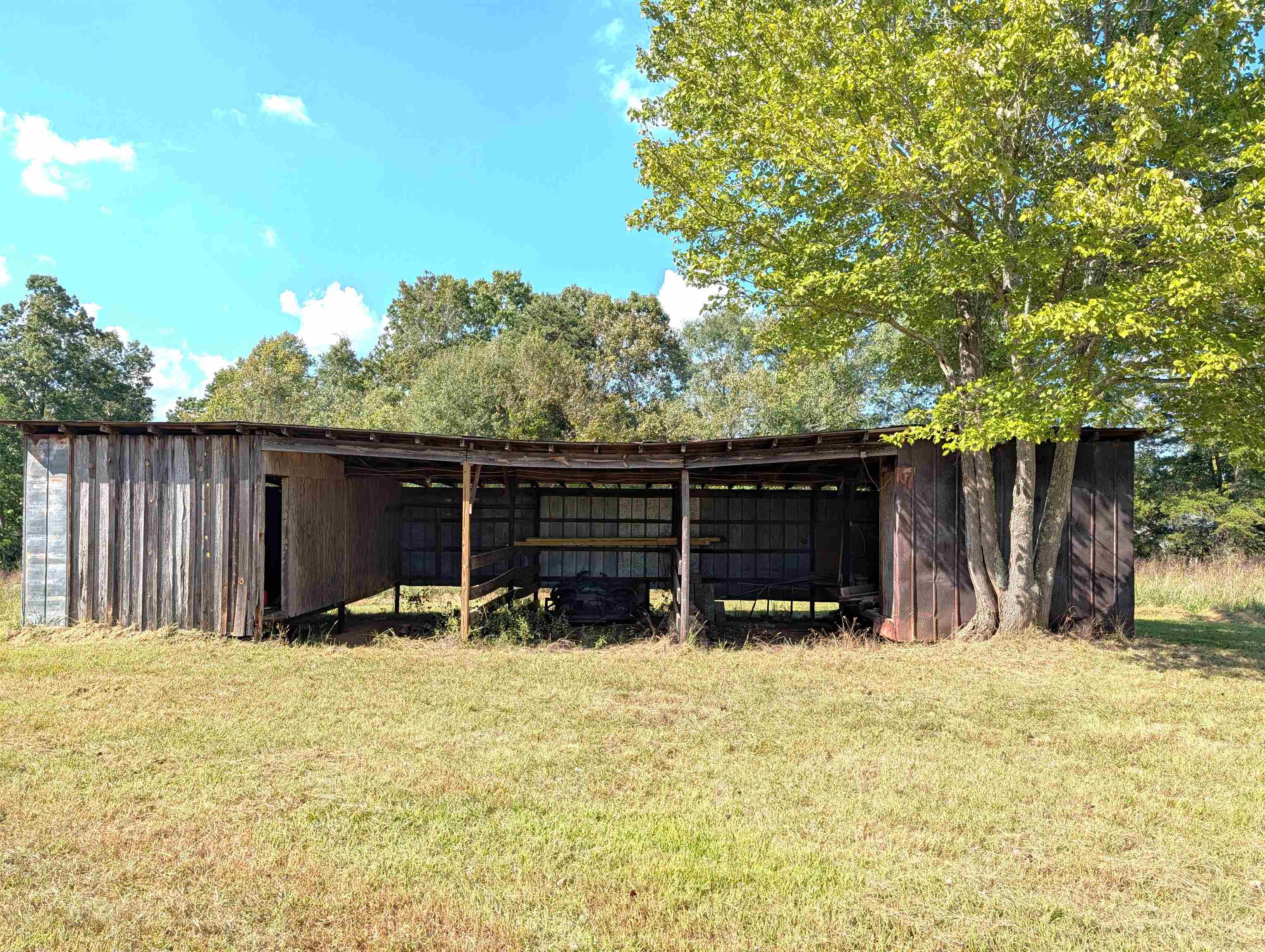 357 North N Highway Campobello, SC 29322 - Photo 5 of 10