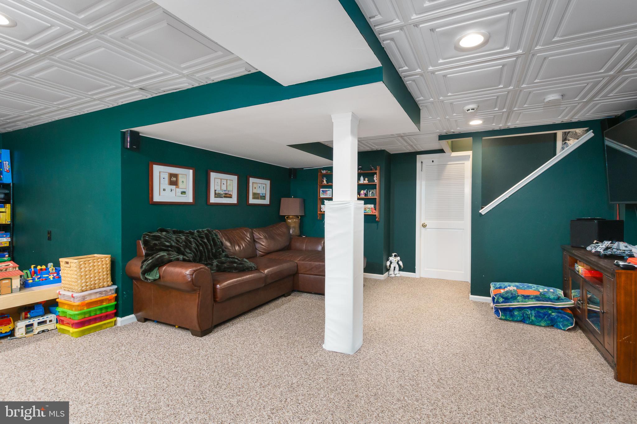 5 Linden Lane Pennington, NJ 08534 - Photo 30 of 41