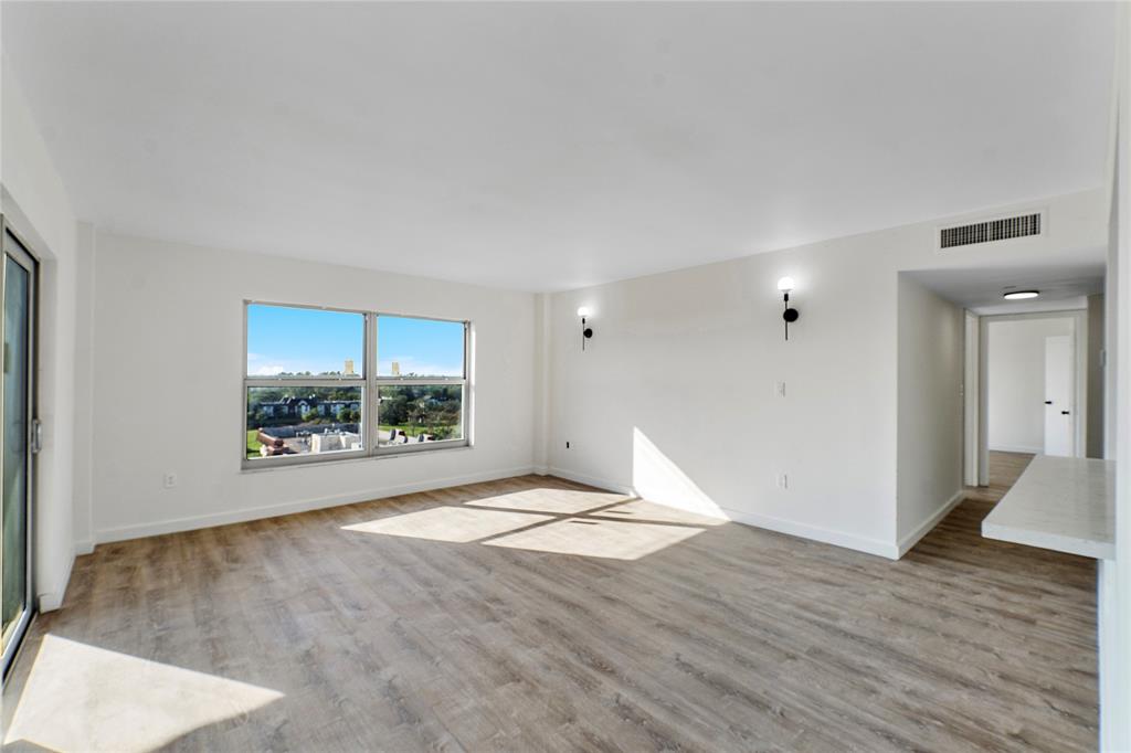 4174 Inverrary Drive, Unit 1002 Lauderhill, FL 33319 - Photo 6 of 28