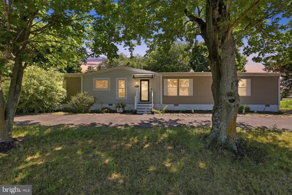 $370,000 | 12421 North Old State Road, Ellendale, DE 19941