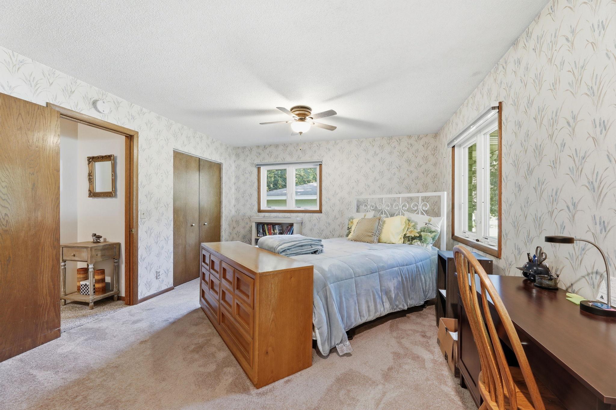 250 Glenbrook Road North Wayzata, MN 55391 - Photo 26 of 48