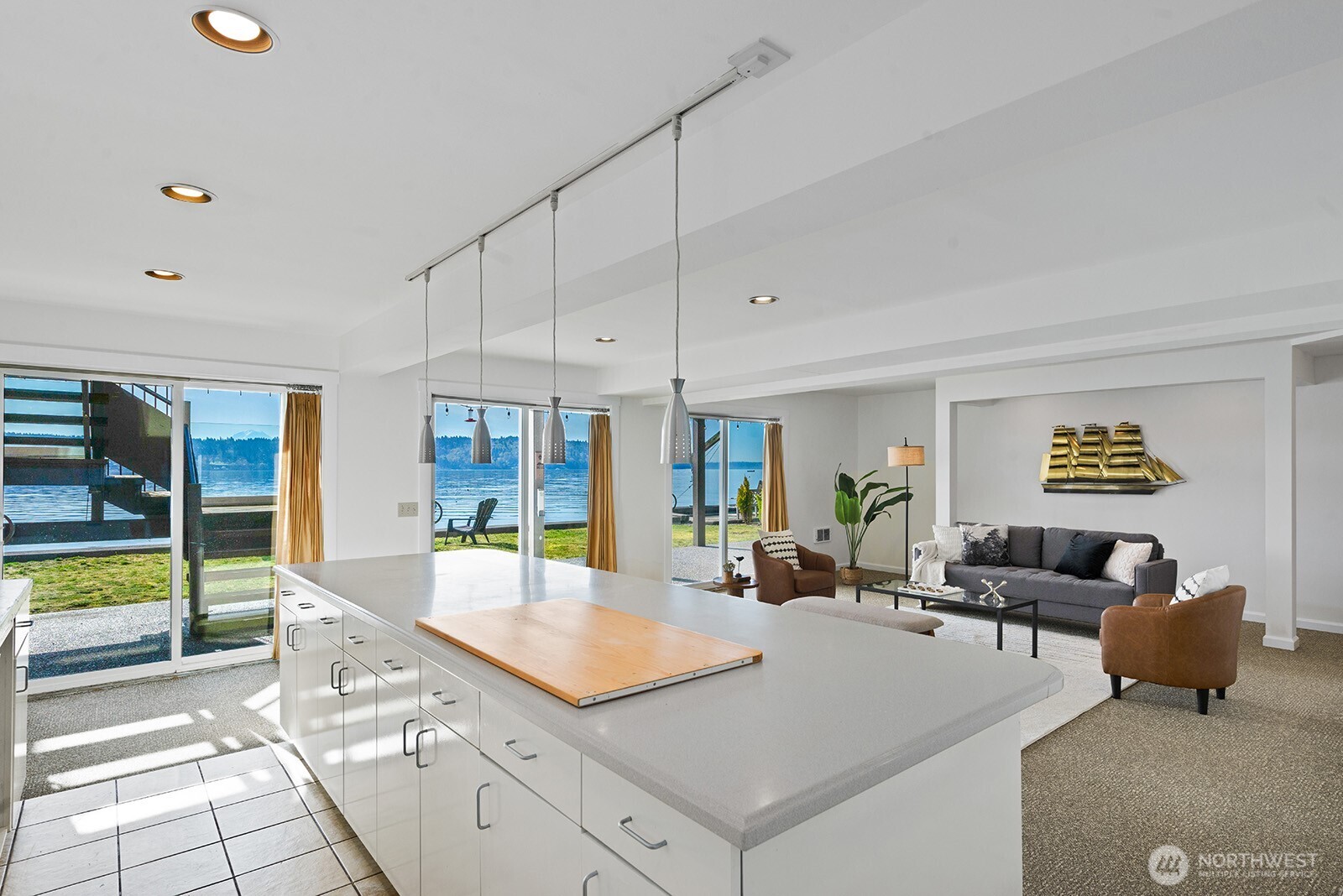 11613 Southwest Shawnee Road Vashon, WA 98070 - Photo 29 of 40